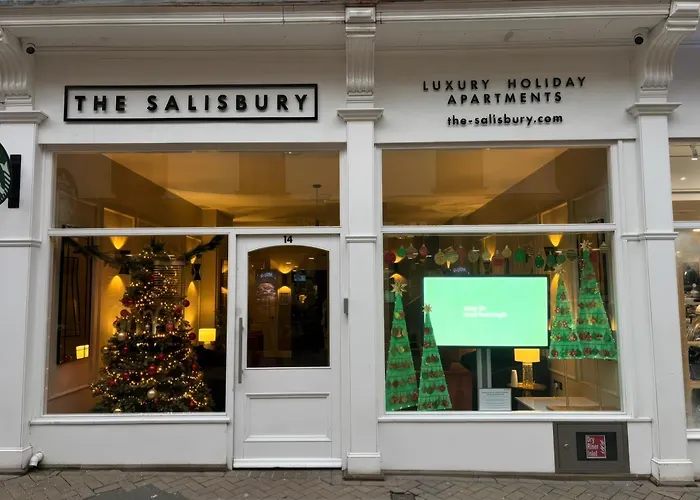 The Salisbury Apartment 306